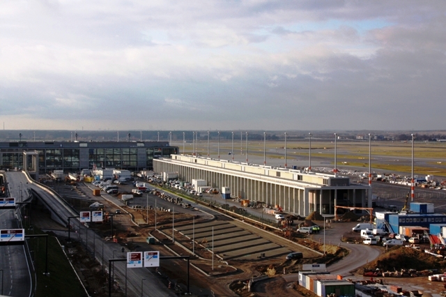 Nowe lotnisko w Berlinie, Terminal