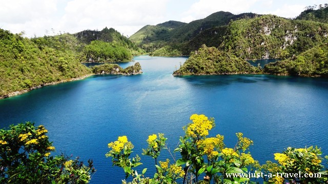 Cinco Lagos Lagunas de Montebello