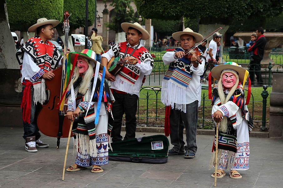 Danza de los viejitos