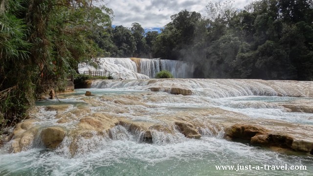 Aqua Azul
